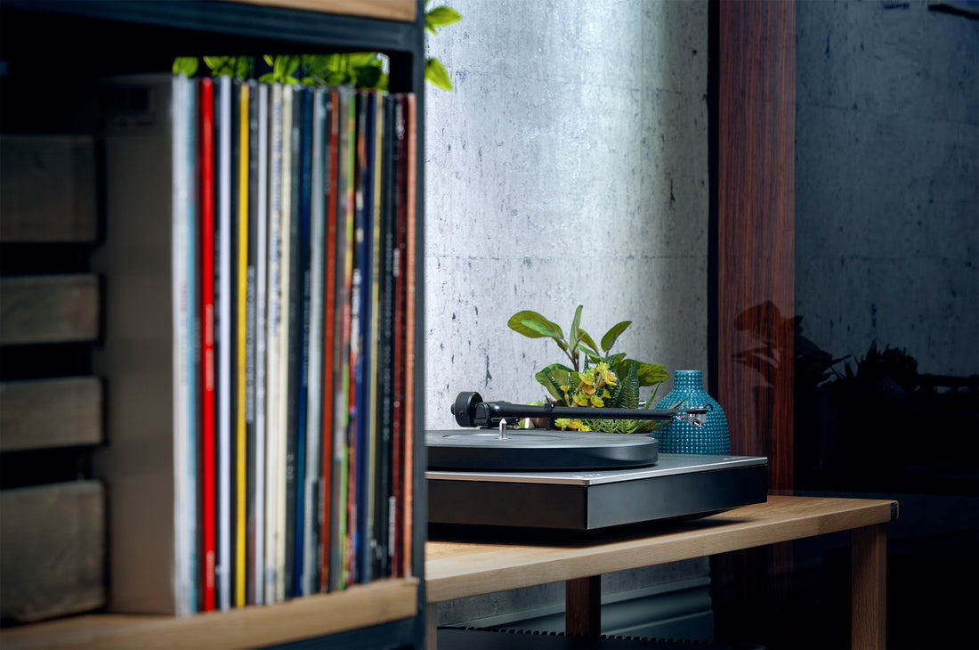 Der all-inclusive Plattenspieler: Cambridge Audio Alva TT