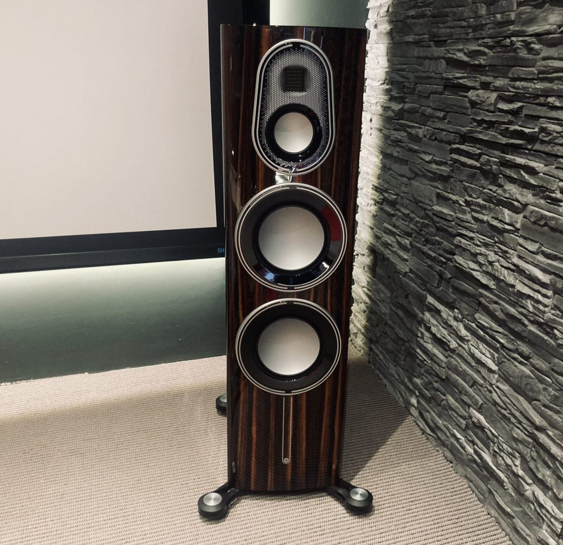 Nicht nur wir sind begeistert! Die Monitor Audio Platinum 300 3G im Test bei Lowbeats.de