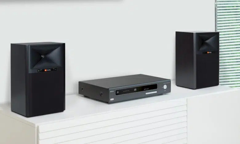 Hohe Nachfrage bei JBLs 4305P Aktiv-Monitoren