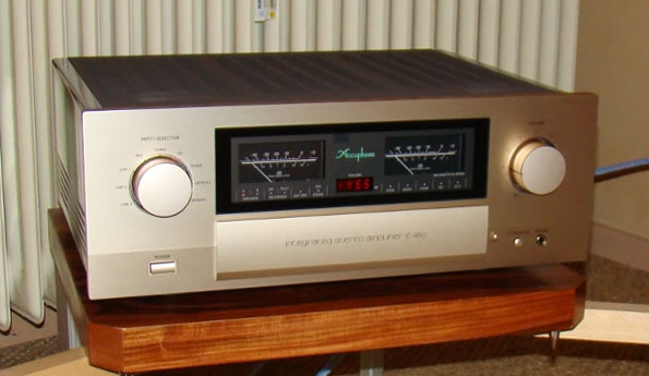 Accuphase E-460 im Test