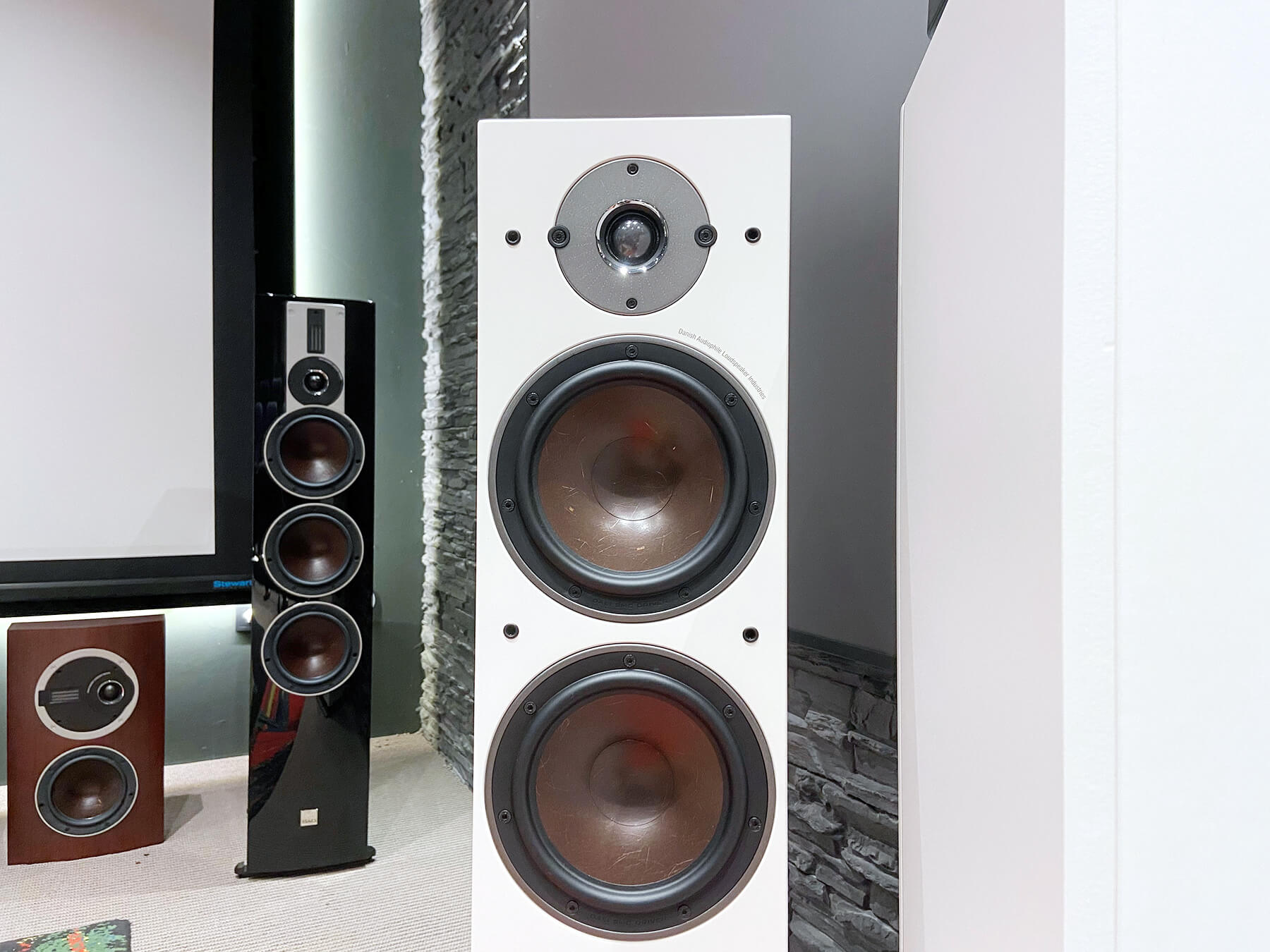 Neues aus dem Hause Dali: Die Oberon C-Serie
