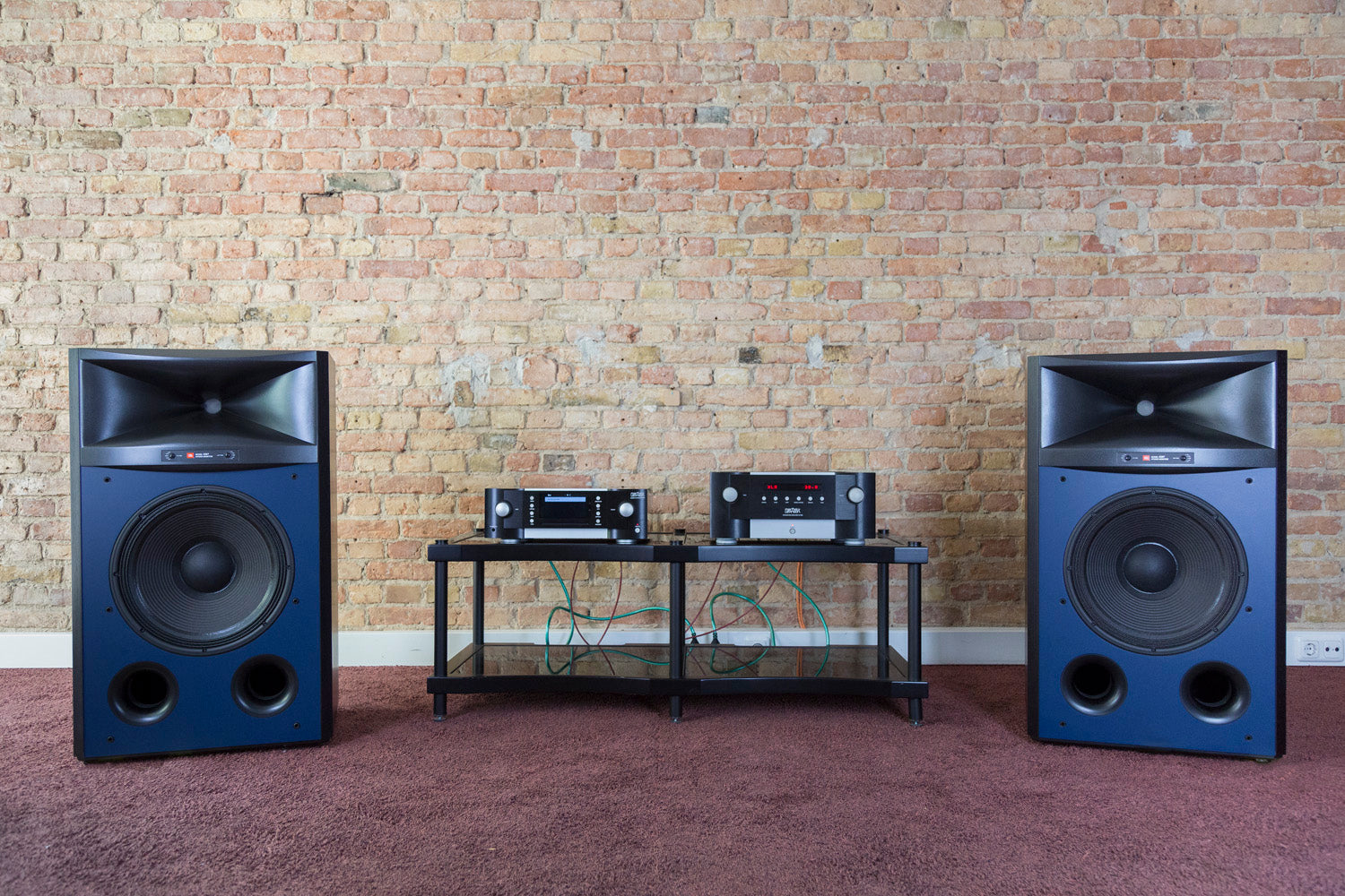 HiFi mal anders – Die JBL 4367 jetzt neu bei uns