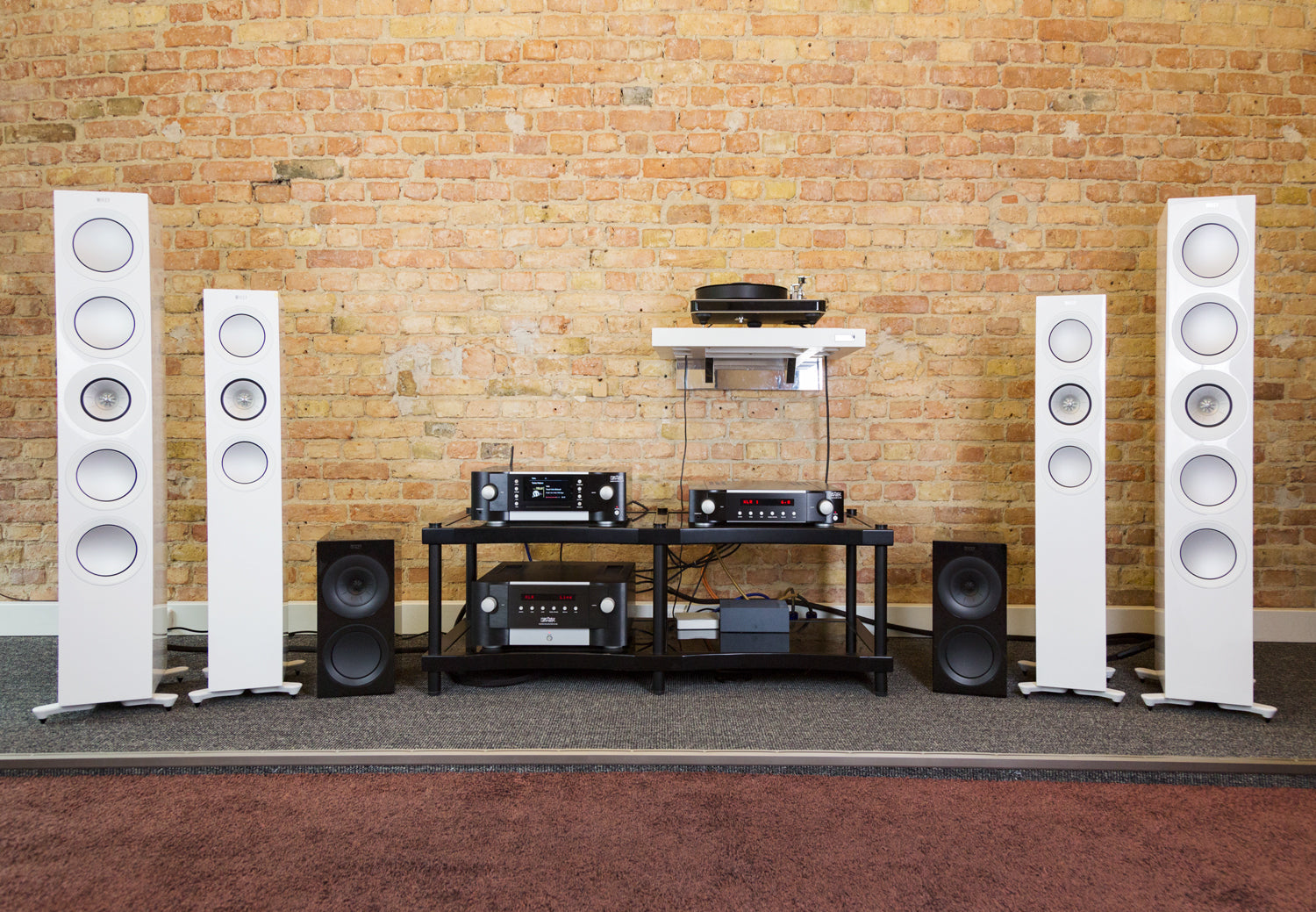 Jetzt probehören: Die KEF R-Serie 2018 bei uns
