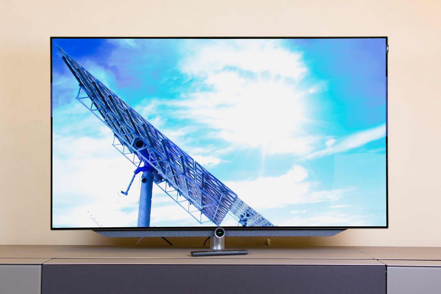 Vorschau: Loewe bild 7 mit OLED-Display