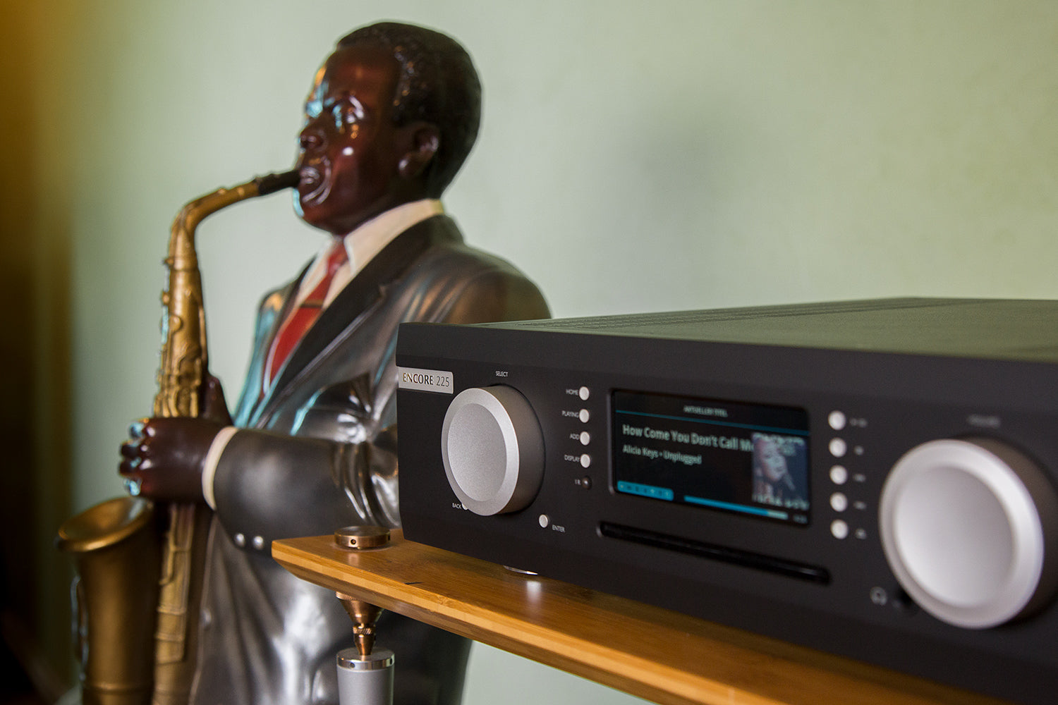 M6 Encore 255 / Connect von Musical Fidelity - jetzt in unserer Vorführung