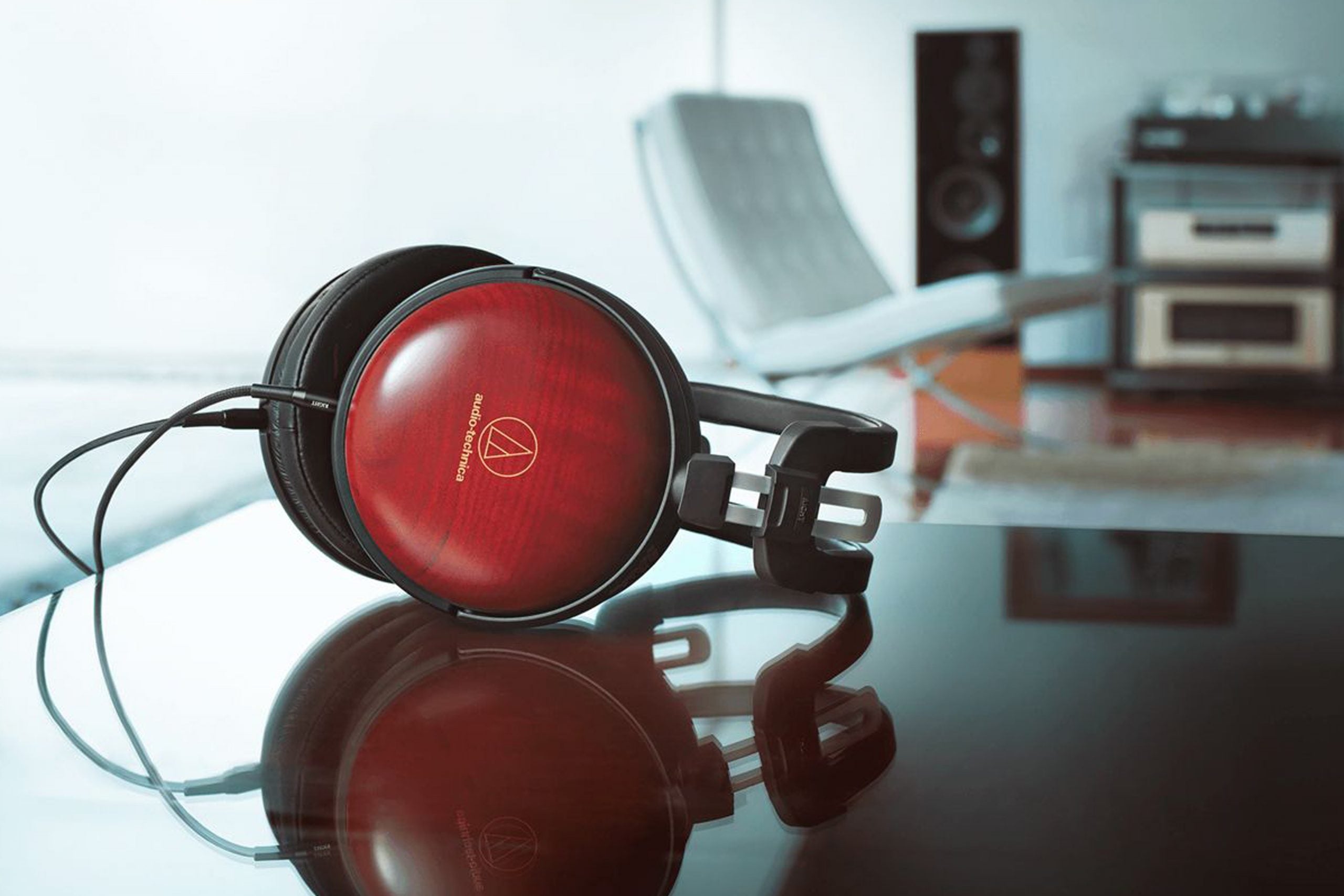 Audio-Technica ATH-AWAS Asada Zakura: ein Exempel Japanischer Handwerkskunst 