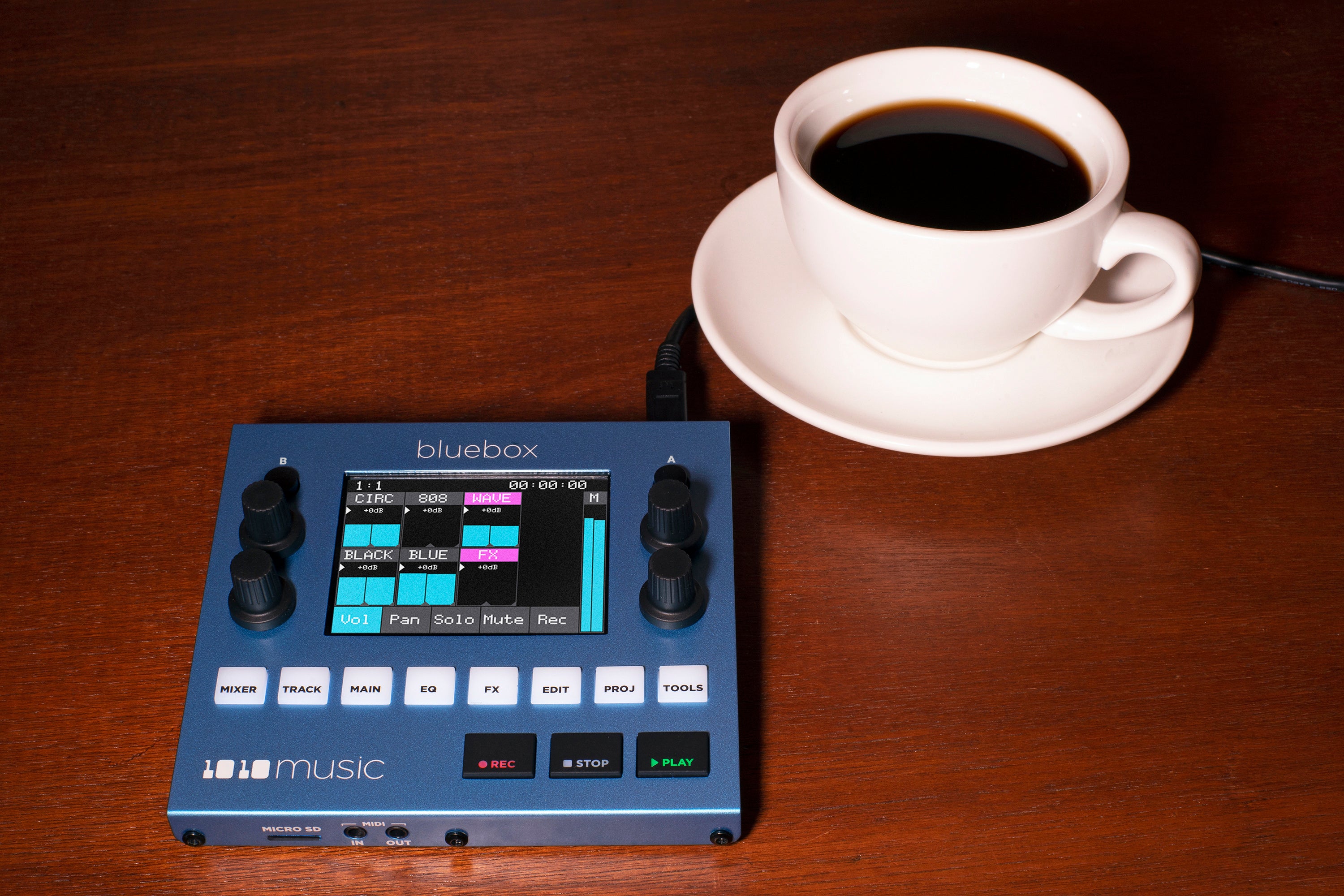 1010music Bluebox
