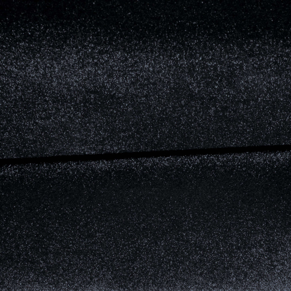 Adamantium Audio Dark Acoustic schwarzer Stoff für Heimkinos
