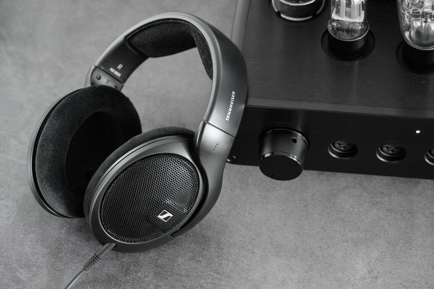 sennheiser hd560s