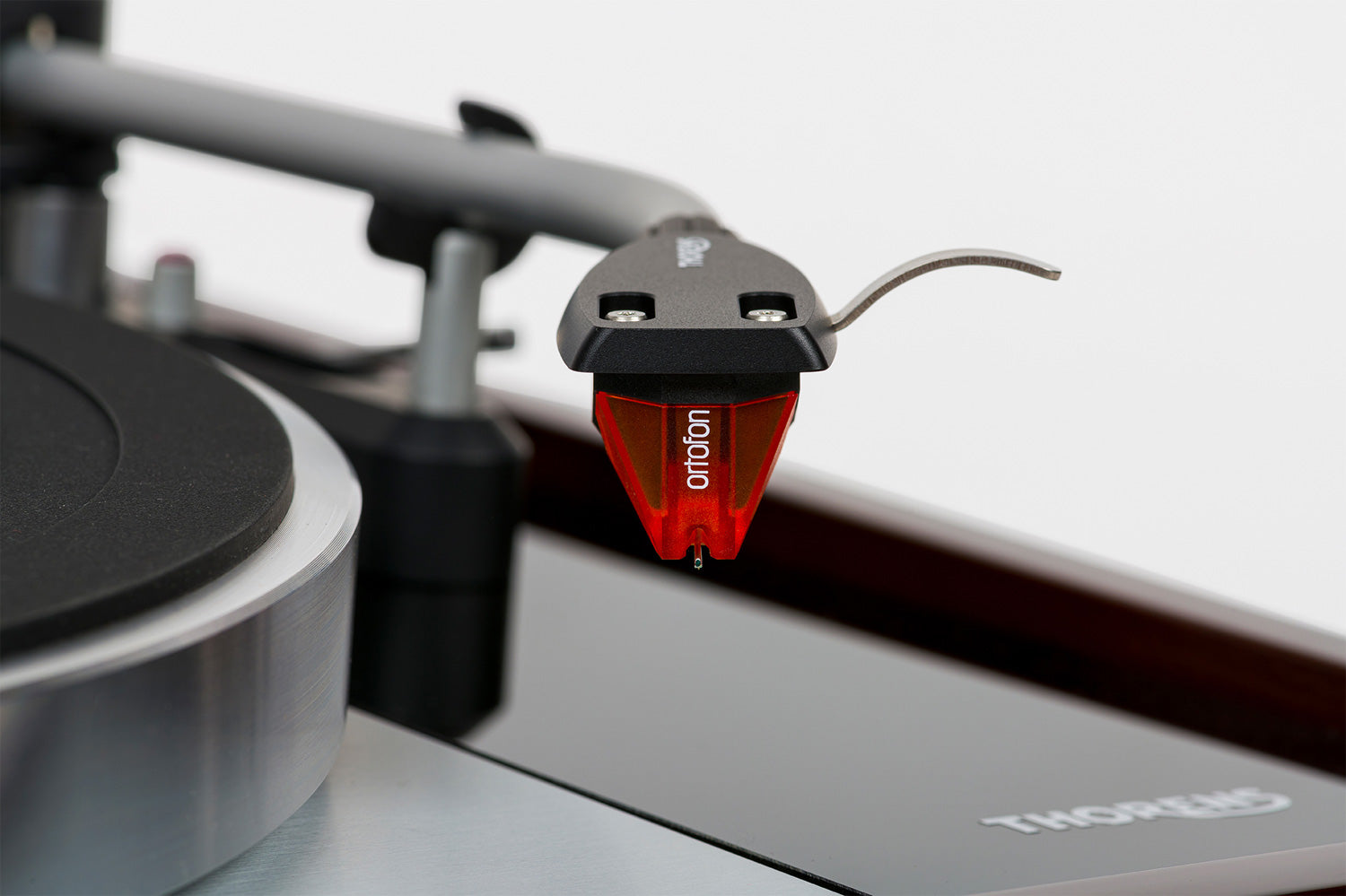 thorens td1500 plattenspieler berlin walnuss