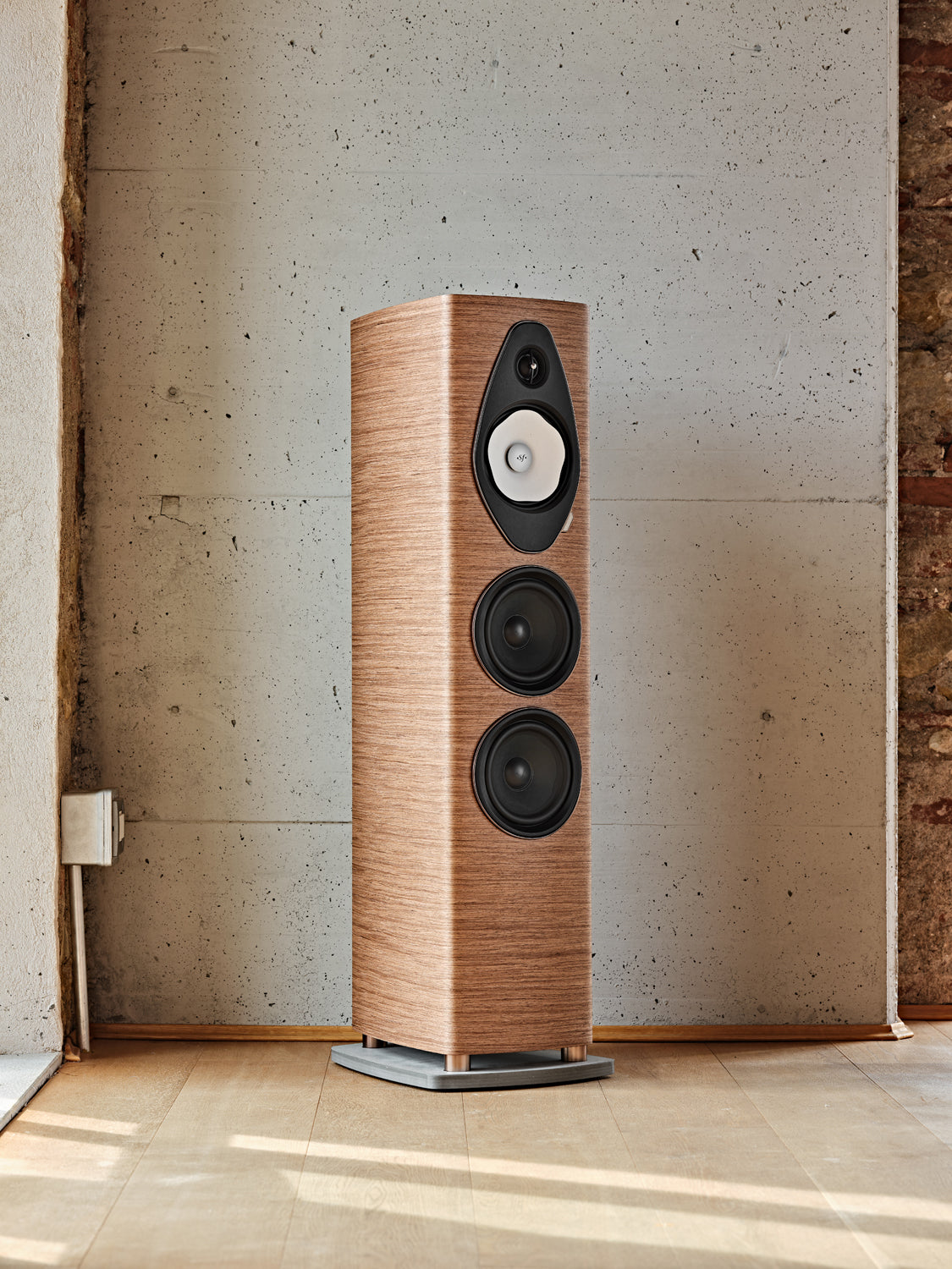 sonus faber sonetto g2 V standlautsprecher walnuss