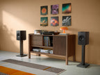 kef q3 meta kompaktlautsprecher schwarz lifestyle