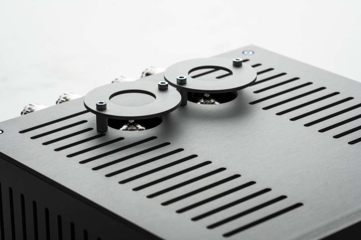 Pro-Ject Amp Box RS2