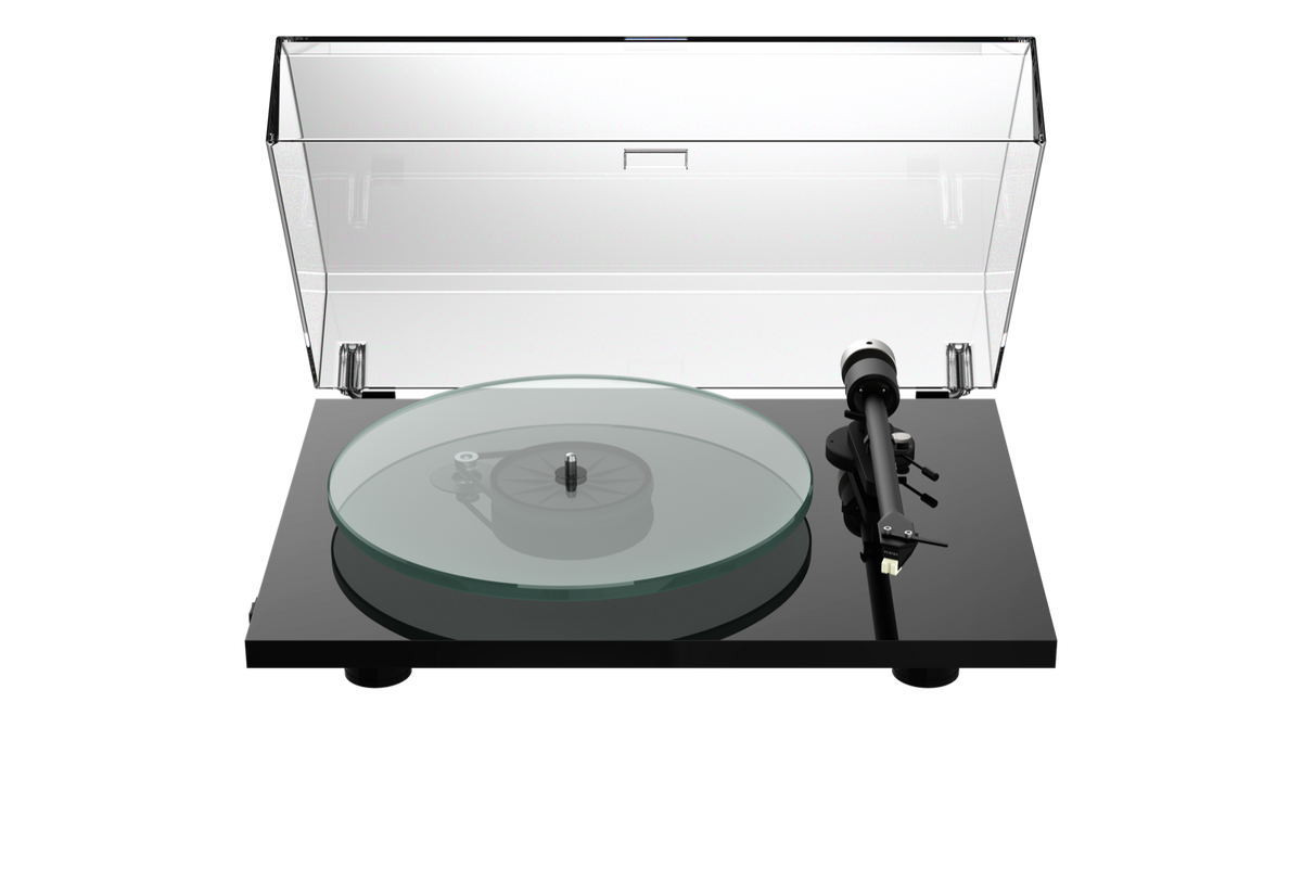 Pro-Ject T2 nkl. Sumiko Rainier